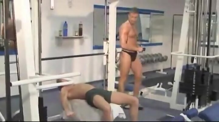 Gay fuck in gym