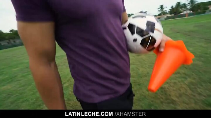 Latinleche - Straight Soccer Hunk Gay For Pay